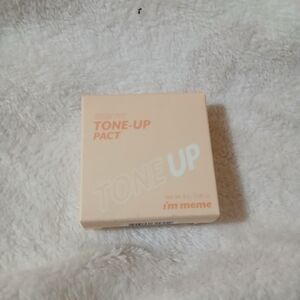 I'm Meme Skin Fit Tone-Up Pact Pressed Face Powder Neutral Tone 8g / 0.28oz